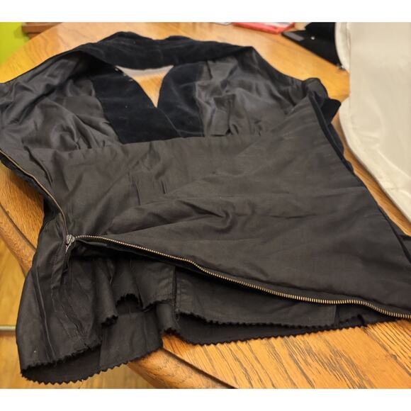 VINTAGE 40s/50s Black Velvet/Star Sequins Halter/Backless/Collar/Side Zip TOP - Picture 6 of 8